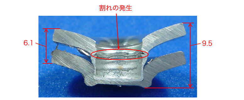 実機による「花びら状」の変形形状
